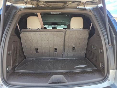 Used 2023 Chevrolet Tahoe LT w/ Luxury Package RWD image 14