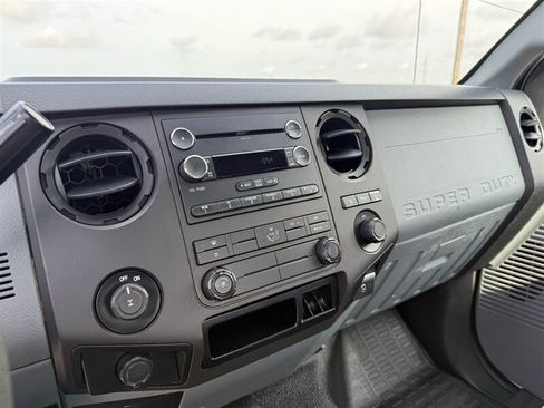 Used 2015 Ford F250 XL w/ XL Value Package AWD/4WD image 19