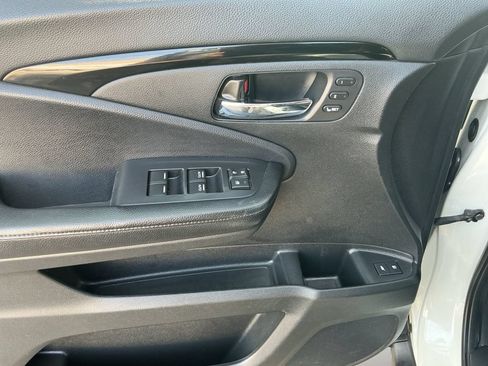 Used 2017 Honda Pilot Elite image 14