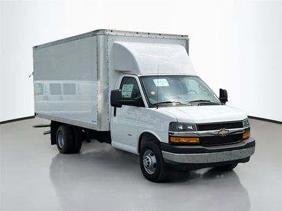 New 2024 Chevrolet Express 3500 w/ Power Convenience Package