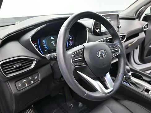 Used 2019 Hyundai Santa Fe AWD image 12