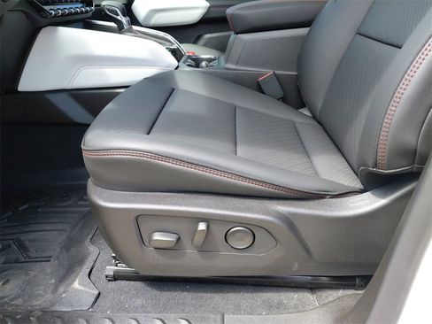 New 2025 GMC Canyon AT4 w/ AT4X Package image 26