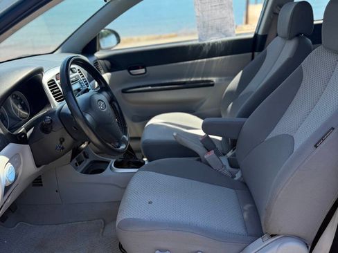 Used 2007 Hyundai Accent SE FWD image 11