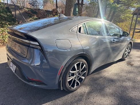 Used 2023 Toyota Prius Prime image 5