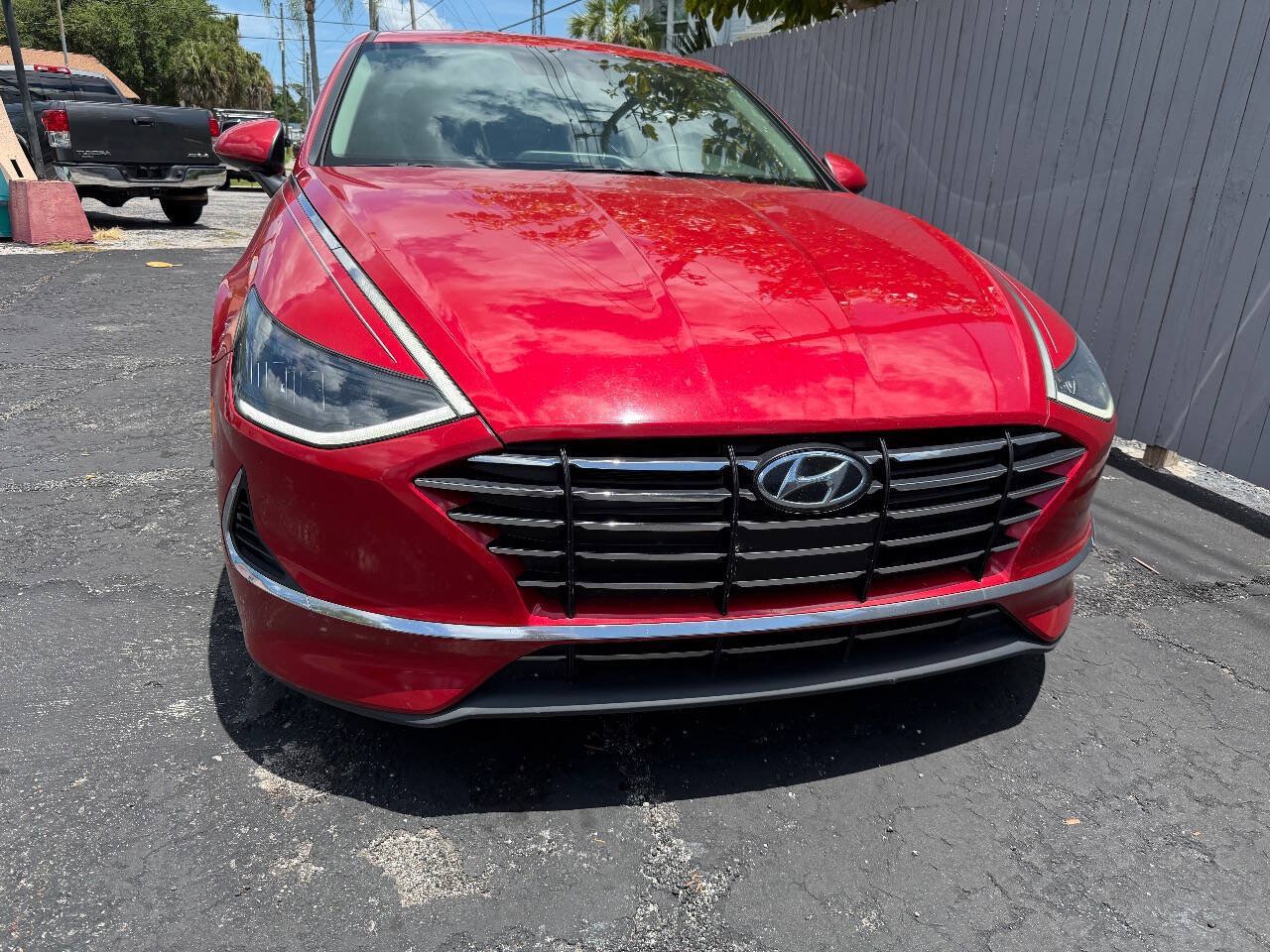 Used 2022 Hyundai Sonata SE FWD image 4
