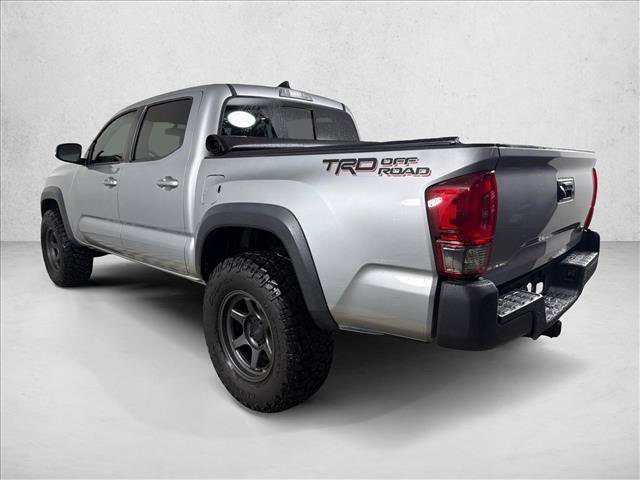 Used 2017 Toyota Tacoma TRD Off-Road w/ Tow Package RWD image 5