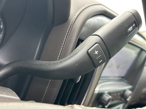 Used 2017 Chevrolet Silverado 1500 LTZ w/ Sport Package image 31