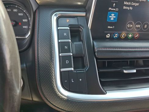Used 2021 Chevrolet Tahoe RST AWD/4WD image 16