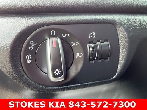 Used 2018 Audi Q3 2.0T Premium image 18