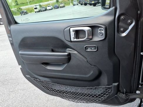 Used 2021 Jeep Gladiator Sport w/ Quick Order Package 24Q 80Th AWD/4WD image 29