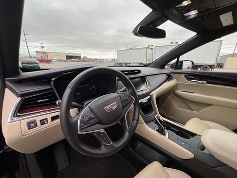 Used 2019 Cadillac XT5 Luxury image 10