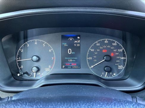 Used 2024 Toyota Corolla LE FWD image 13
