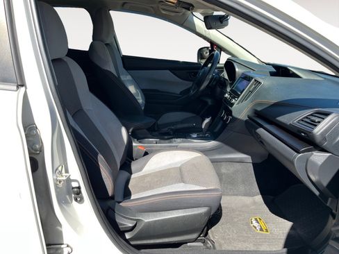 Used 2023 Subaru Crosstrek 2.0i Premium image 15