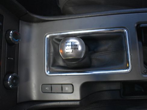 Used 2012 Ford Mustang Coupe image 15