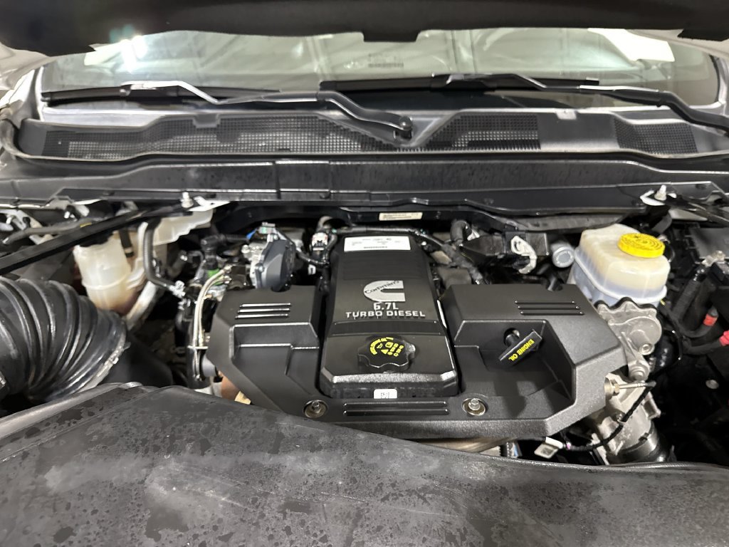 Used 2024 RAM 3500 Big Horn AWD/4WD image 24