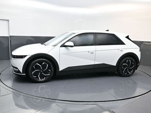 Certified 2023 Hyundai Ioniq 5 SEL image 7