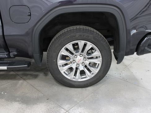 Used 2024 GMC Sierra 1500 Denali AWD/4WD image 39