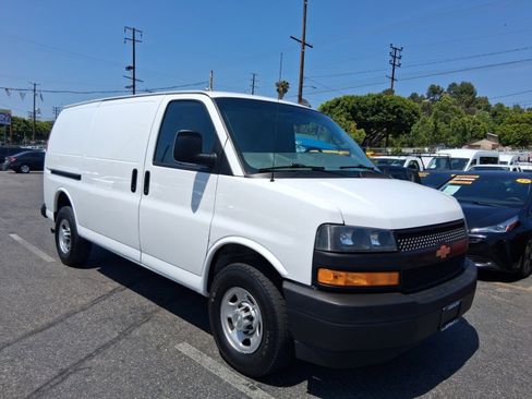 Used 2022 Chevrolet Express 2500 w/ Driver Convenience Package RWD image 1