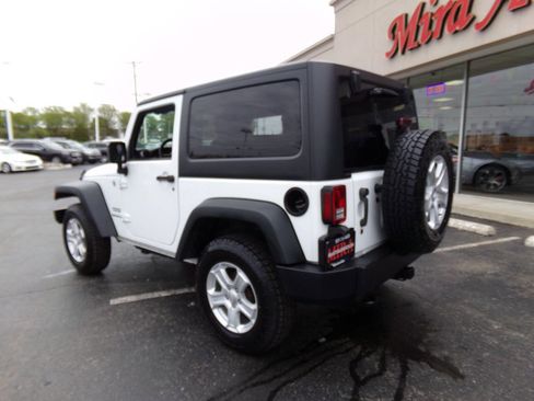 Used 2015 Jeep Wrangler Sport AWD/4WD image 53