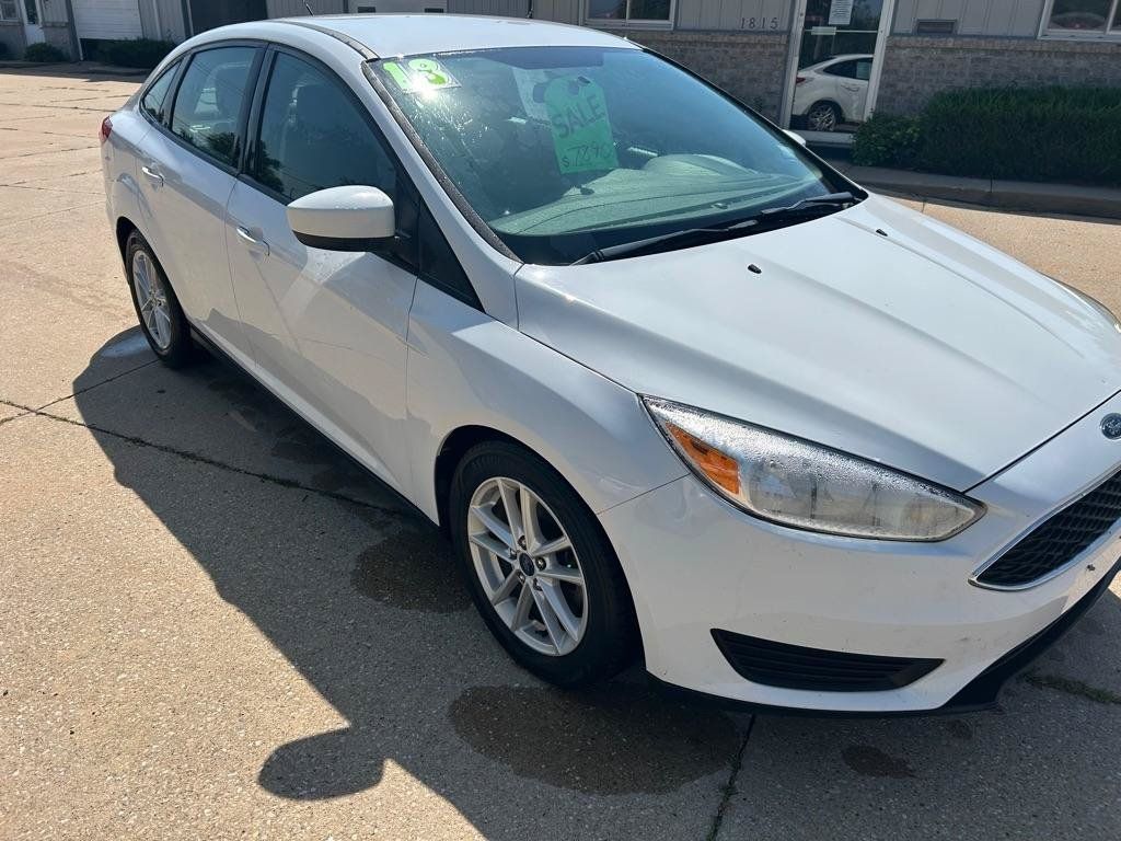 Used 2018 Ford Focus SE FWD image 7