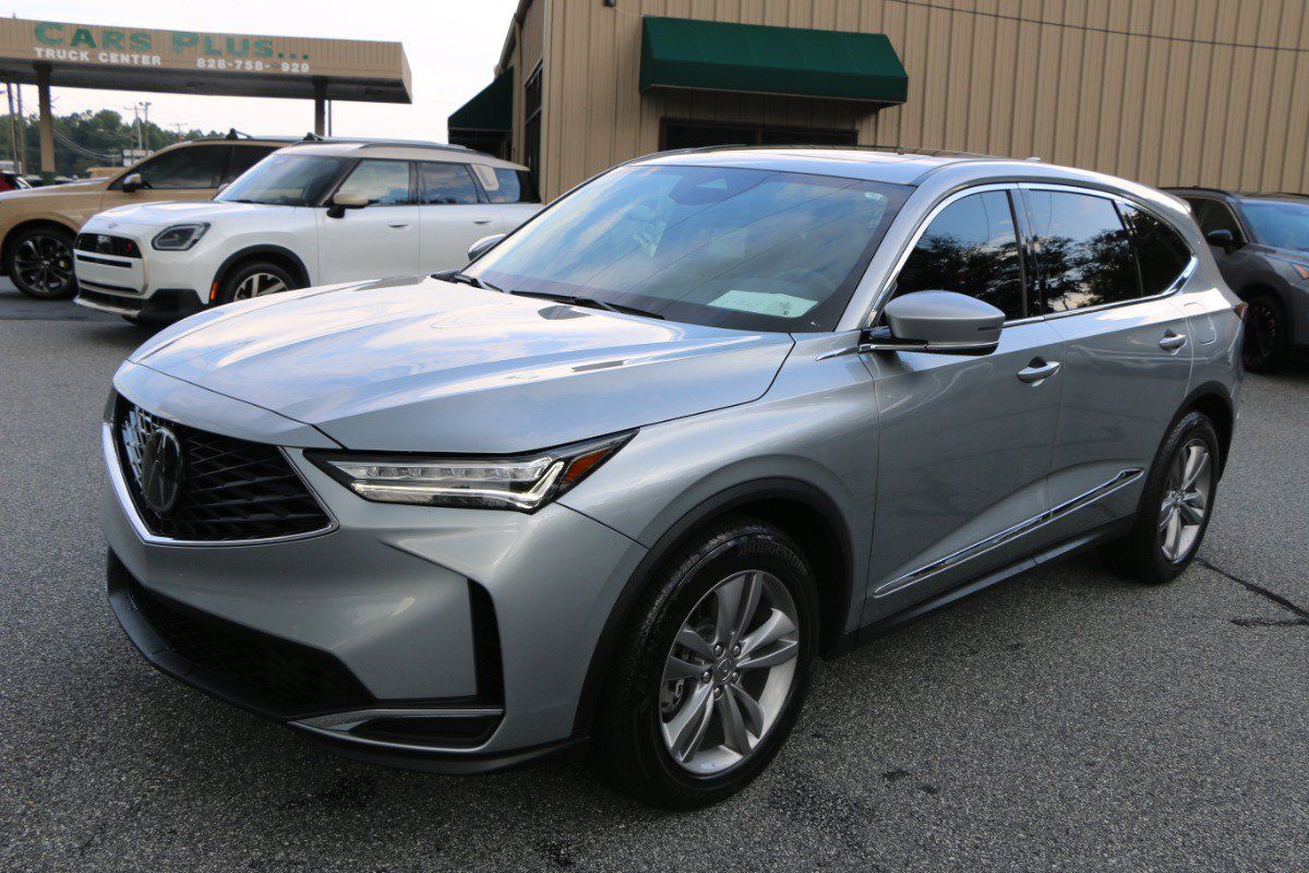 Used 2025 Acura MDX SH-AWD image 1