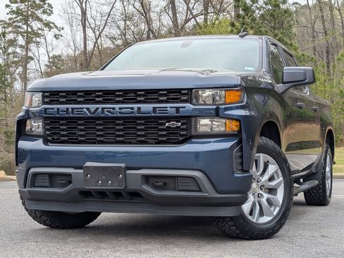 Used 2021 Chevrolet Silverado 1500 Custom image 4