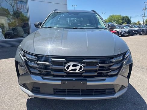 Used 2025 Hyundai Tucson SEL AWD/4WD image 3