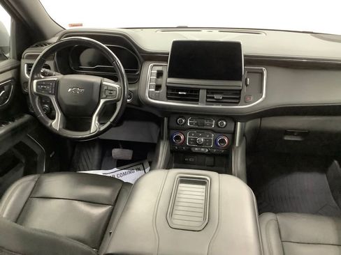 Used 2022 Chevrolet Tahoe Z71 w/ Z71 Off-Road Package AWD/4WD image 39