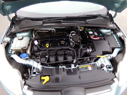Used 2012 Ford Focus SE image 28