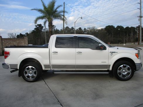 Used 2011 Ford F150 Lariat w/ Lariat Chrome Pkg image 20