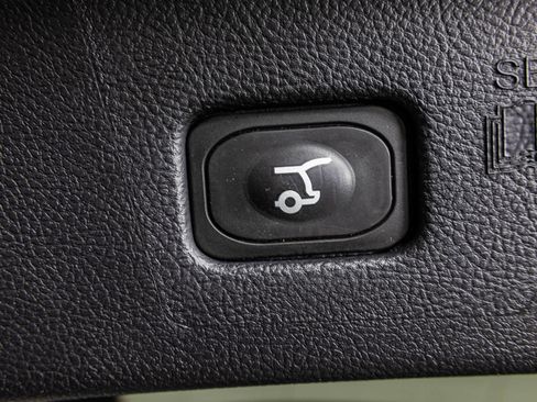 Used 2024 Ford Edge Titanium w/ Equipment Group 301A AWD/4WD image 43