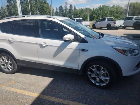 Used 2016 Ford Escape Titanium AWD/4WD image 10