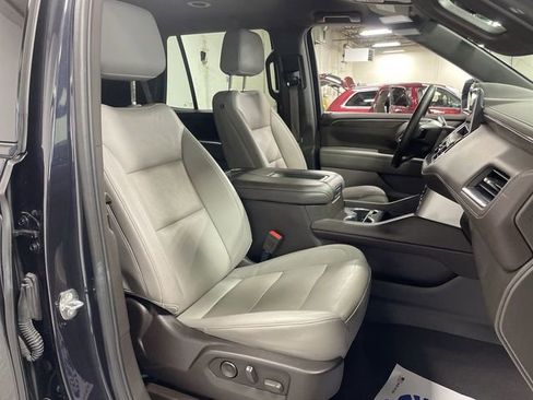 Used 2024 Chevrolet Tahoe Z71 w/ Z71 Off-Road Package AWD/4WD image 27