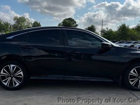 Used 2016 Honda Civic EX-T image 5