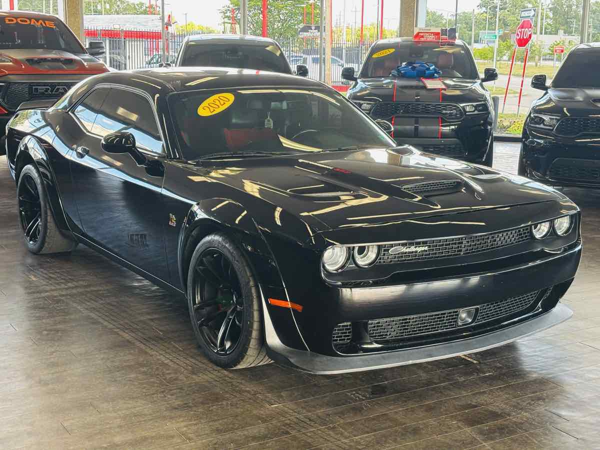 Used 2020 Dodge Challenger R/T Scat Pack RWD image 1