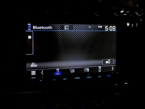 Used 2011 Mercedes-Benz G 550 image 32
