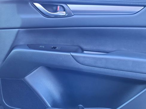 Used 2024 MAZDA CX-5 AWD 2.5 S w/ Select Package image 17