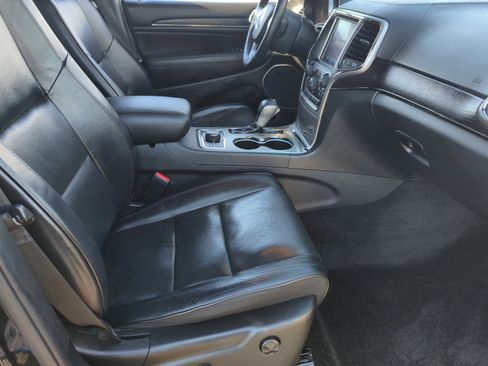 Used 2018 Jeep Grand Cherokee High Altitude image 18