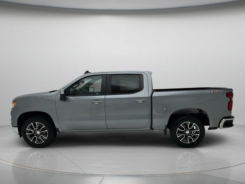 Used 2023 Chevrolet Silverado 1500 LT AWD/4WD image 8