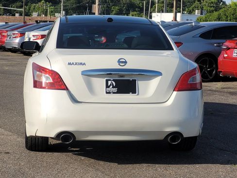 Used 2011 Nissan Maxima 3.5 SV w/ Premium Pkg FWD image 14