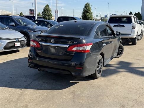 Used 2015 Nissan Sentra SR w/ SR Premium Package image 5