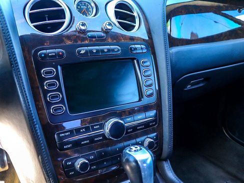 Used 2004 Bentley Continental GT image 14