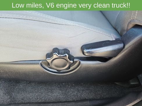 Used 2019 Toyota Tacoma SR5 RWD image 27