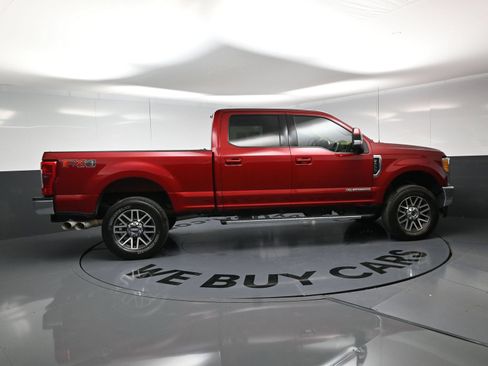 Used 2017 Ford F250 Lariat w/ Lariat Ultimate Package AWD/4WD image 10