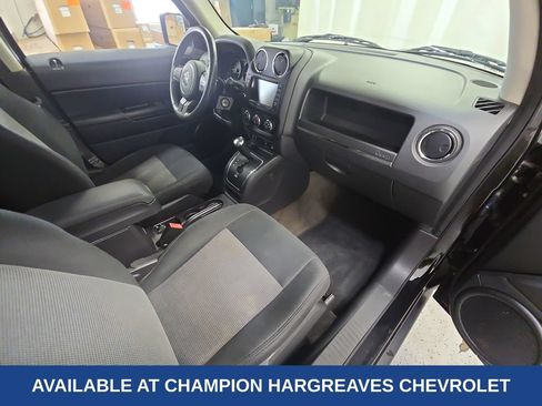 Used 2014 Jeep Patriot Latitude w/ Sun/Sound Group AWD/4WD image 37