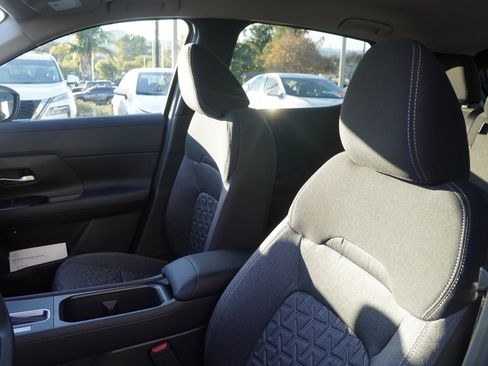 New 2026 Nissan Kicks SV image 17