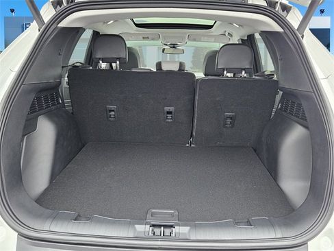 New 2026 Ford Escape SE w/ PHEV Premium Package image 7