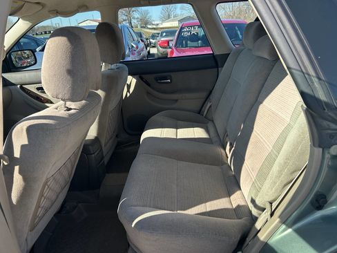 Used 2003 Subaru Outback Wagon AWD/4WD image 9
