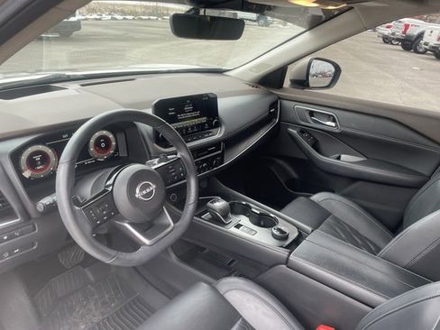 Used 2023 Nissan Rogue Platinum w/ Platinum Premium Package image 25