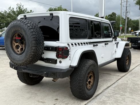 Used 2018 Jeep Wrangler Unlimited Rubicon image 7
